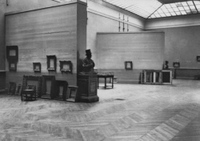 Louvre vide.jpg